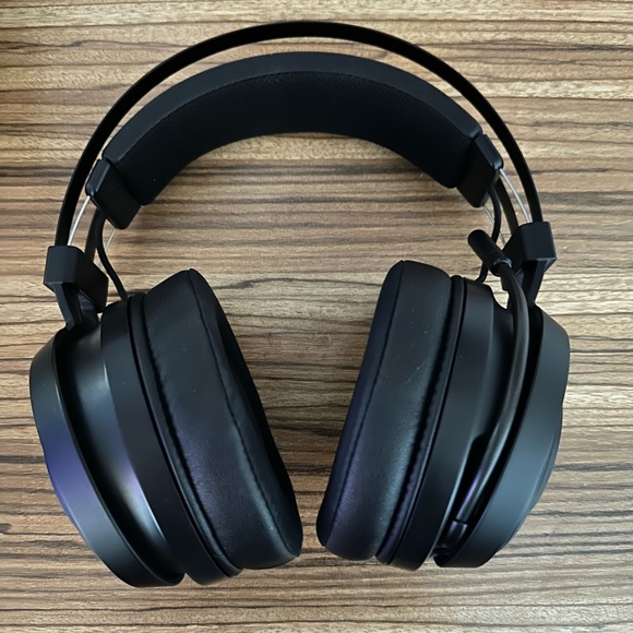 Razer Gaming Headset - Picture 1 of 3